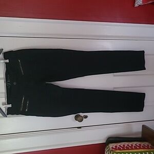 Old Navy Women's "Diva" Dark Skinny Jeans, Size 6 Reg.